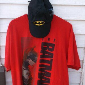 🦇 Batman 2XL Graphic Tee Shirt + Like New Batman Logo Cap (hat) bundle